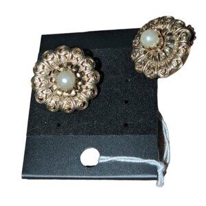 Reinad Gold Plated And Pearl Vintage 1930s Clip On Earrings